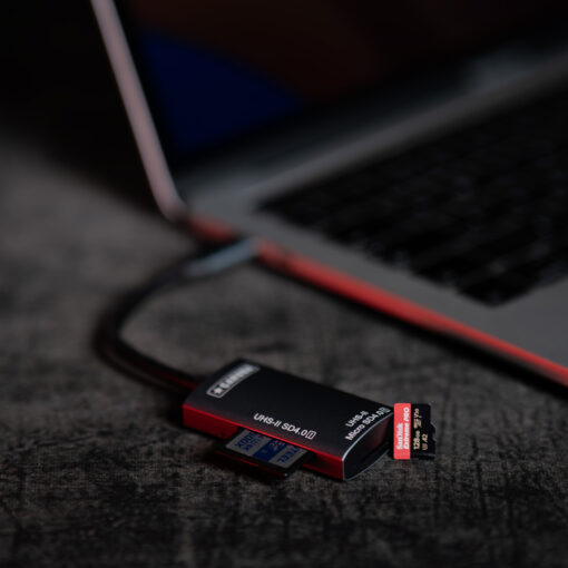 <span class="marke">Caruba </span>Cardreader SD 4.0 USH-II + microSD – Bild 2