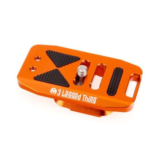 70mm Base Plate with screen slope and strap connector. Compatible with PEAK DESIGN & Arca Swiss Koper