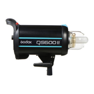 QS600II High Performance-Set Leuchten, Lampenstative, Lichtformer