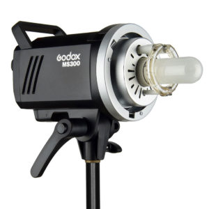 MS300 D Set Leuchten, Lampenstative, Lichtformer