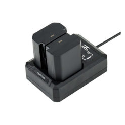 <span class="marke">JJC </span>USB Dual Battery Charger